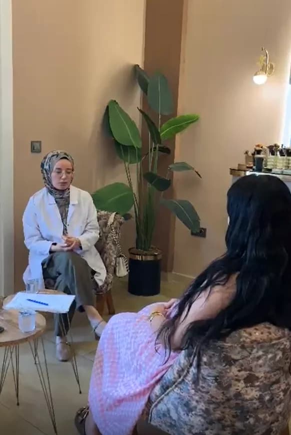 İskenderun İlçe Sağlık Müdürlüğünden Son 3 Ayına Giren Gebeye İş Yeri Ziyareti